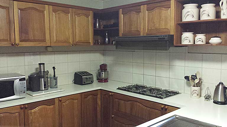 Kitchen-Wantirna-Before-Renovation