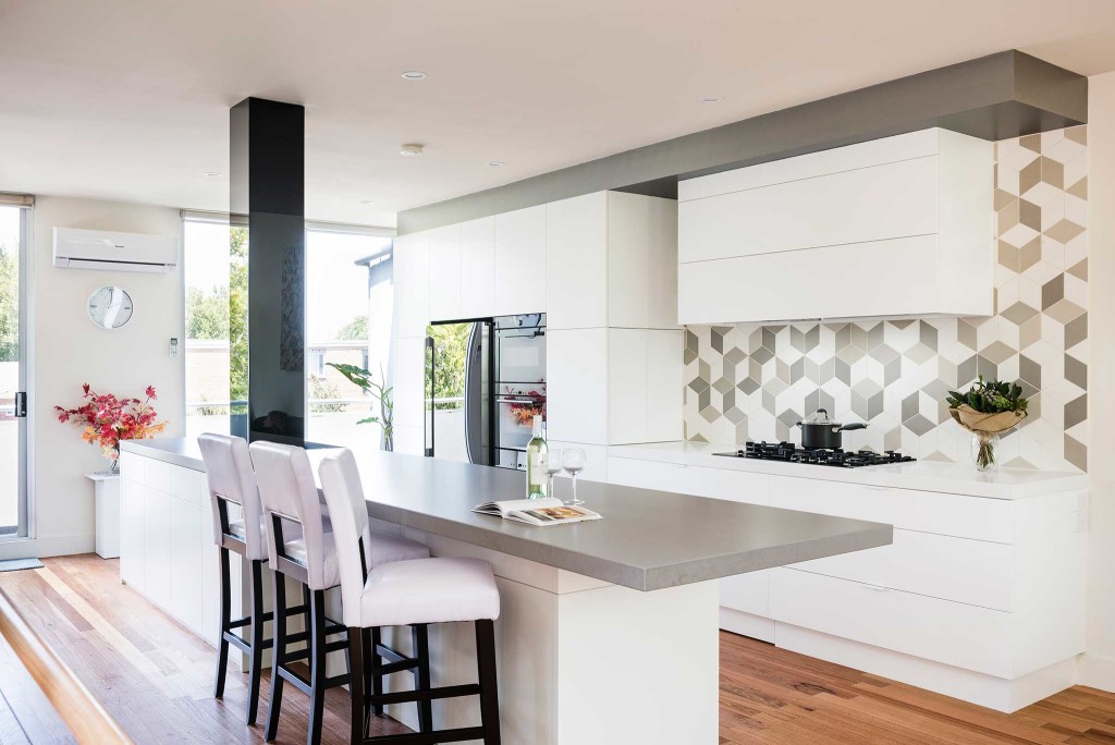 kitchen-elwood-renovation-stools